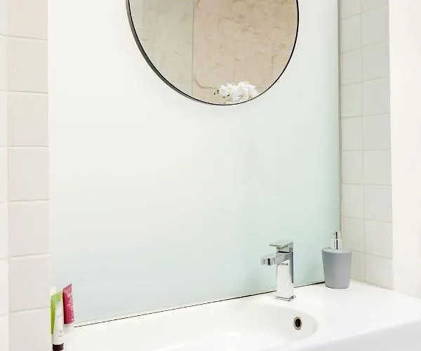 Sleepoo - Fabulous 8 Paris