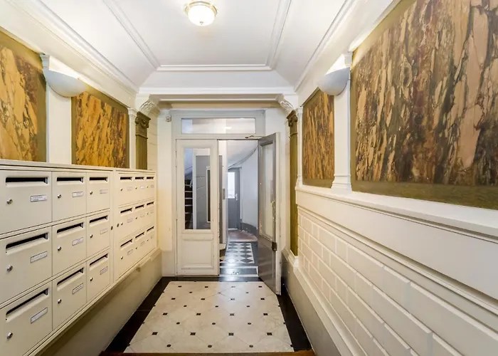 Sleepoo - Fabulous 8 * Paris