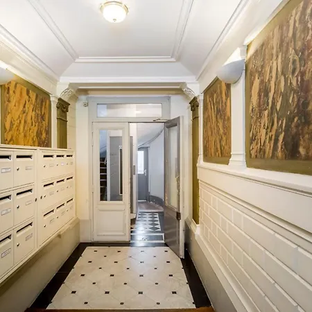 Sleepoo - Fabulous 8 * Parigi