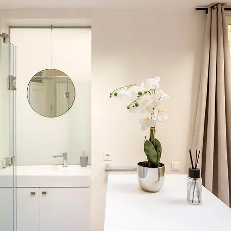 Appartamento Sleepoo - Fabulous 8 *